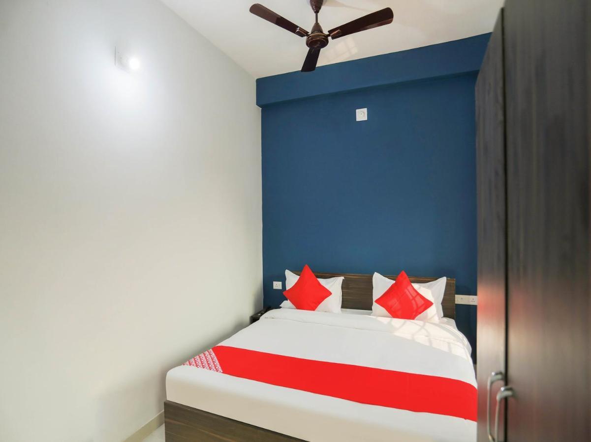 Flagship 76560 Hotel Vanss Bhubaneswar Exterior photo