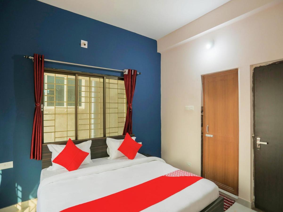 Flagship 76560 Hotel Vanss Bhubaneswar Exterior photo