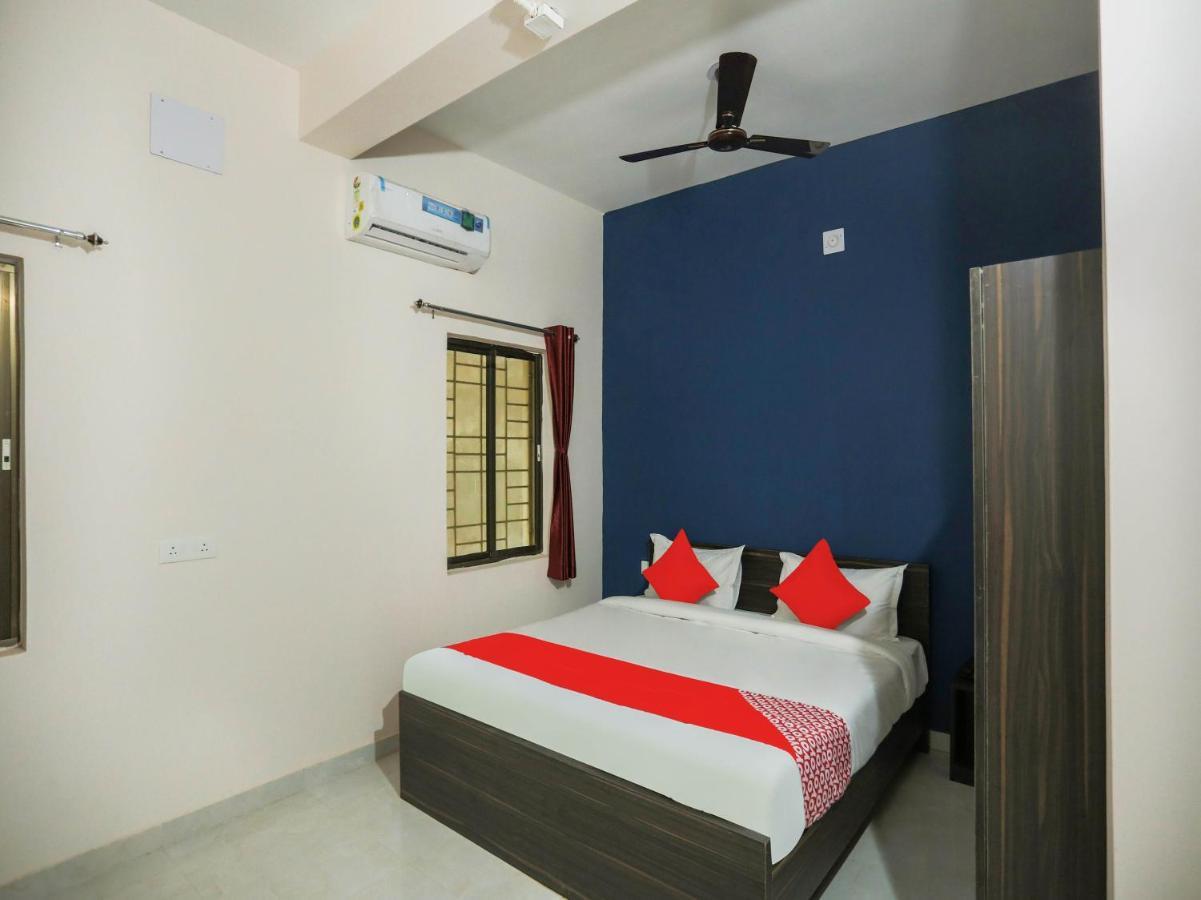 Flagship 76560 Hotel Vanss Bhubaneswar Exterior photo